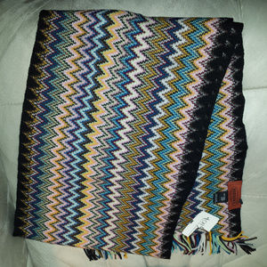 NWT Missoni Knit Scarf nice new